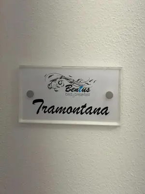 Certificato, attestato, insegna o altro documento esposto da Bentus B&B
