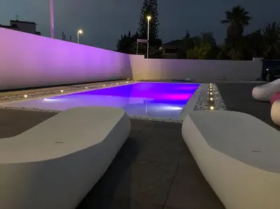 Piscina di Leonida's Home - Shared Pool, Jacuzzi and beach 150mt o nelle vicinanze