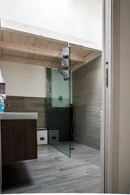 Bagno di Mediterranean house