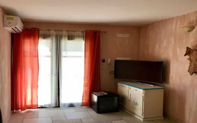 TV o dispositivi per l'intrattenimento presso Villa Bianca BB e Apartments