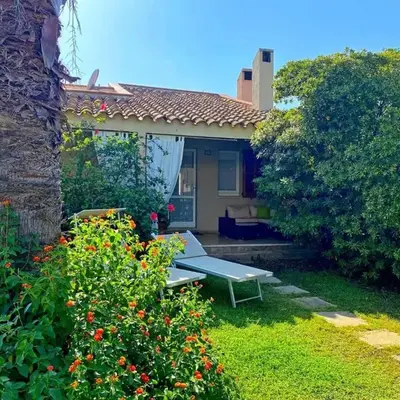 Villetta con giardino a due passi dal mare