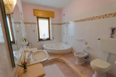 Bagno di Vacanze a Loceri
