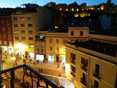 Vista generica su Cagliari o vista sulla città dall'interno dell'affittacamere