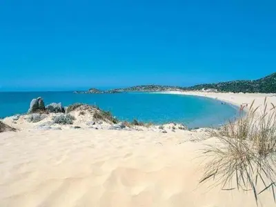Paesaggio naturale nelle vicinanze della villa