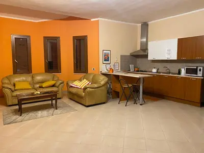 Cucina o angolo cottura di The Orange House