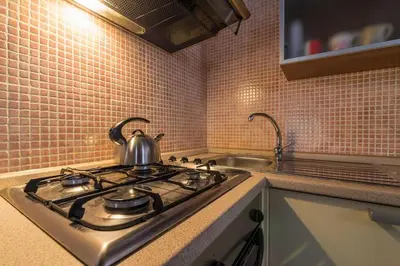 Cucina o angolo cottura di Via Napoli 68