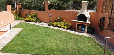 Giardino di Villetta Laura 350 mt Baia di Porto Frailis