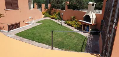 Giardino di Villetta Laura 350 mt Baia di Porto Frailis