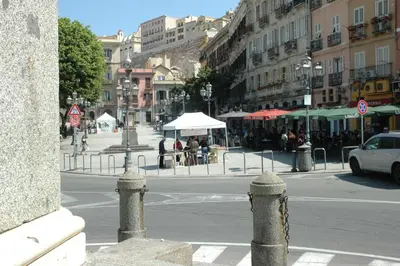 Il quartiere o una zona nella vicinanze dell'appartamento