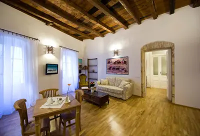 Area soggiorno di Castelletto Suites