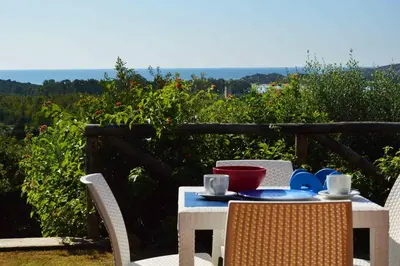 Paesaggio naturale nelle vicinanze della casa vacanze