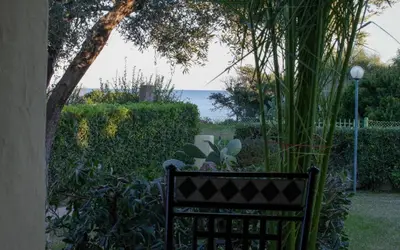 Paesaggio naturale nelle vicinanze della villa