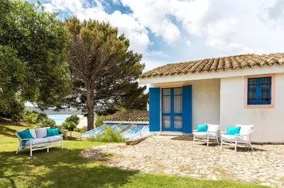 Giardino di Casa Casciu La collina sul mare