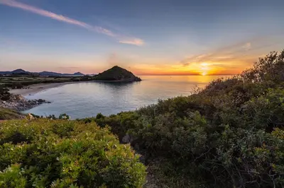 Paesaggio naturale nelle vicinanze della villa