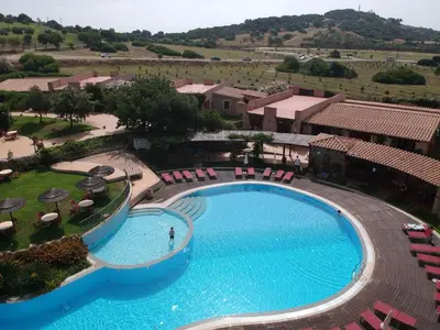 Piscina di S'Incantu Resort o nelle vicinanze