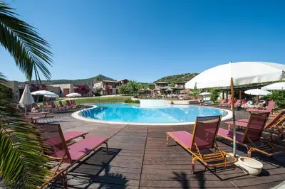 Piscina di S'Incantu Resort o nelle vicinanze