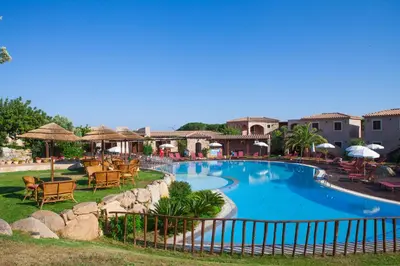 Piscina di Residence S'incantu o nelle vicinanze