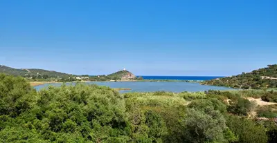 Paesaggio naturale nelle vicinanze del resort