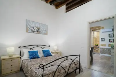 Letto o letti in una camera di The Good Place