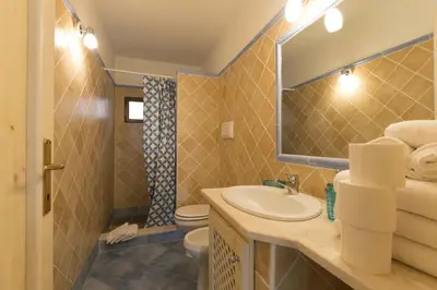 Bagno di CHIA HOMES