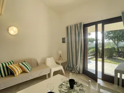 Area soggiorno di CHIA HOMES