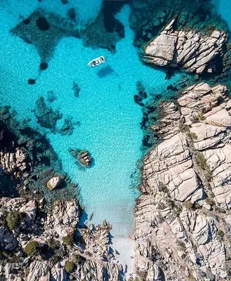 Paesaggio naturale nelle vicinanze della villa