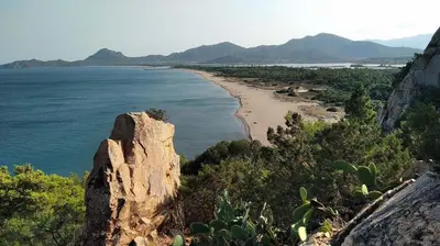 Paesaggio naturale nelle vicinanze del villaggio turistico
