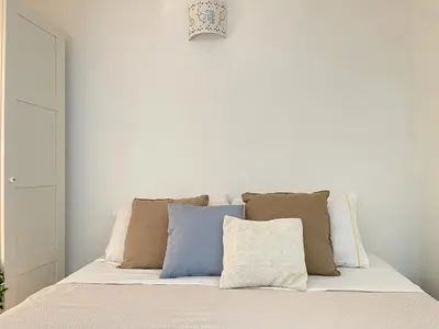 Letto o letti in una camera di lacasadicarla