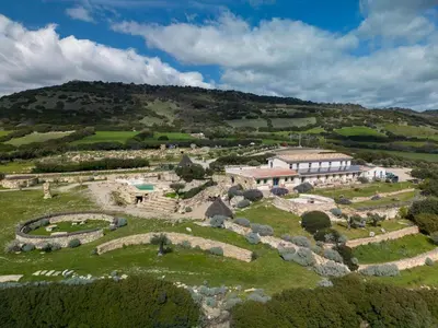 Paesaggio naturale nelle vicinanze del resort