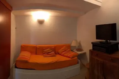 TV o dispositivi per l'intrattenimento presso Casa Vacanza la terrazza panoramica a 200 mt dal mare