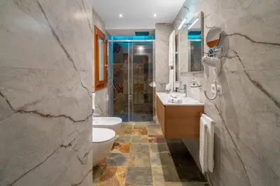 Bagno di Marcus Suite