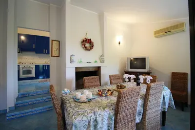 Cucina o angolo cottura di Villa Azzurra nel centro di Costa Rei