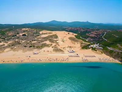 Paesaggio naturale nelle vicinanze della casa vacanze