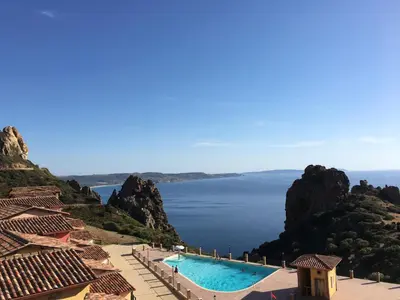 Paesaggio naturale nelle vicinanze della villa