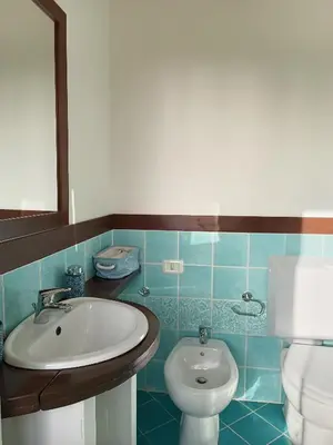 Bagno di Casa al Mare con Giardino Privato