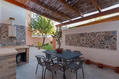 Patio o area all'aperto di Uliveto' s Apartment