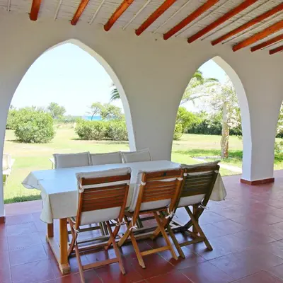 Planimetria di Costa Rei Villa in Prima Fila Mare con Ampio Giardino