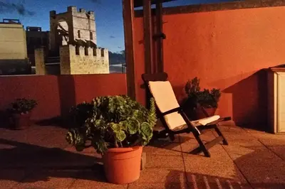 Planimetria di Attico in centro con vista della torre - Cozy penthouse facing to the tower