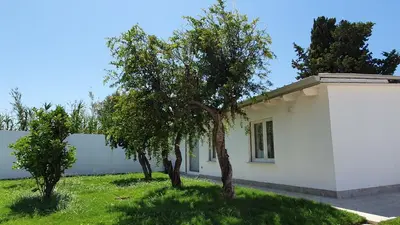 Giardino di DOMU NOSTA di Giulio & Ignazia Dèpendance