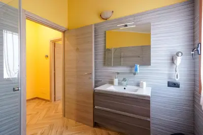 Bagno di Paradise Home
