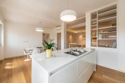 Cucina o angolo cottura di A Luxury apartment at Cagliari Poetto Beachfront