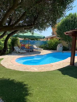 Piscina di Room ANASTASIA stanza o nelle vicinanze