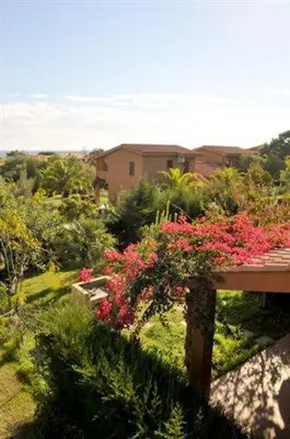Giardino di Residence Il Vascello