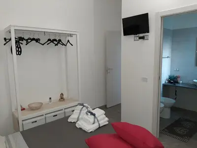 TV o dispositivi per l'intrattenimento presso Borgo Marinaro La Medusa Arbatax - camera matrimoniale con bagno privato-