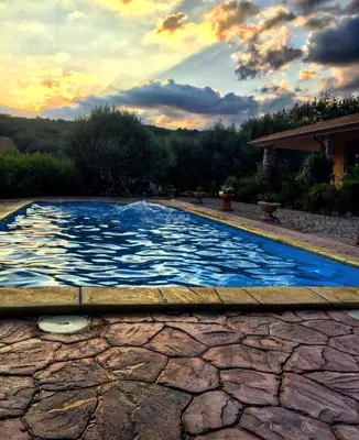 Piscina di Casa vacanza centro Sardegna o nelle vicinanze