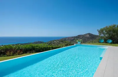 Piscina di VILLA MARITA - Luxury Sea View o nelle vicinanze