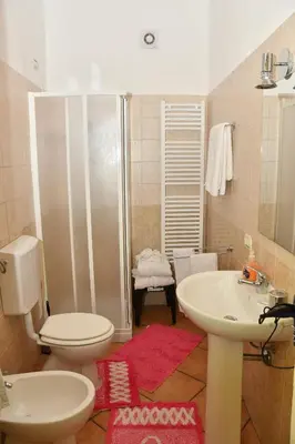 Bagno di B&B Mitzixeddas Sa Domu de Braxia