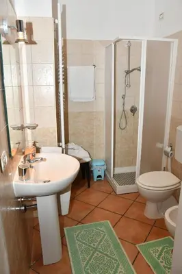 Bagno di B&B Mitzixeddas Sa Domu de Braxia