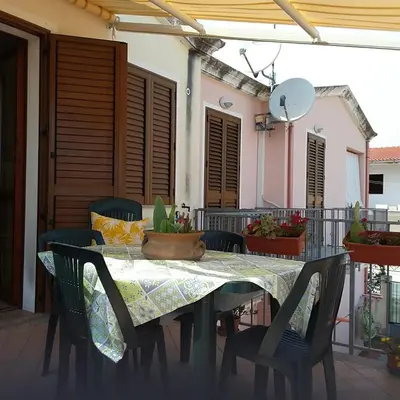 Balcone o terrazza di Casa vacanze Antonella Pula a 750mt dal centro.