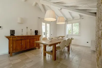 Planimetria di Villa Gelsomino a soli 500 mt dal mare con piscina privata e vista mare